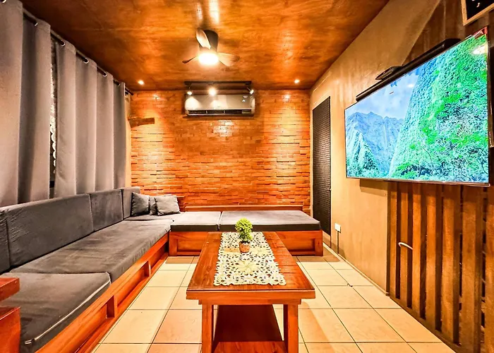 4 Bedroom With Garage Up To 12 Guests - Near Airport Walking Distance To Stores And Restaurants * Manila
